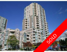 Vancouver Apartment for sale: MacGregor Tower 1 bedroom 574 sq.ft.